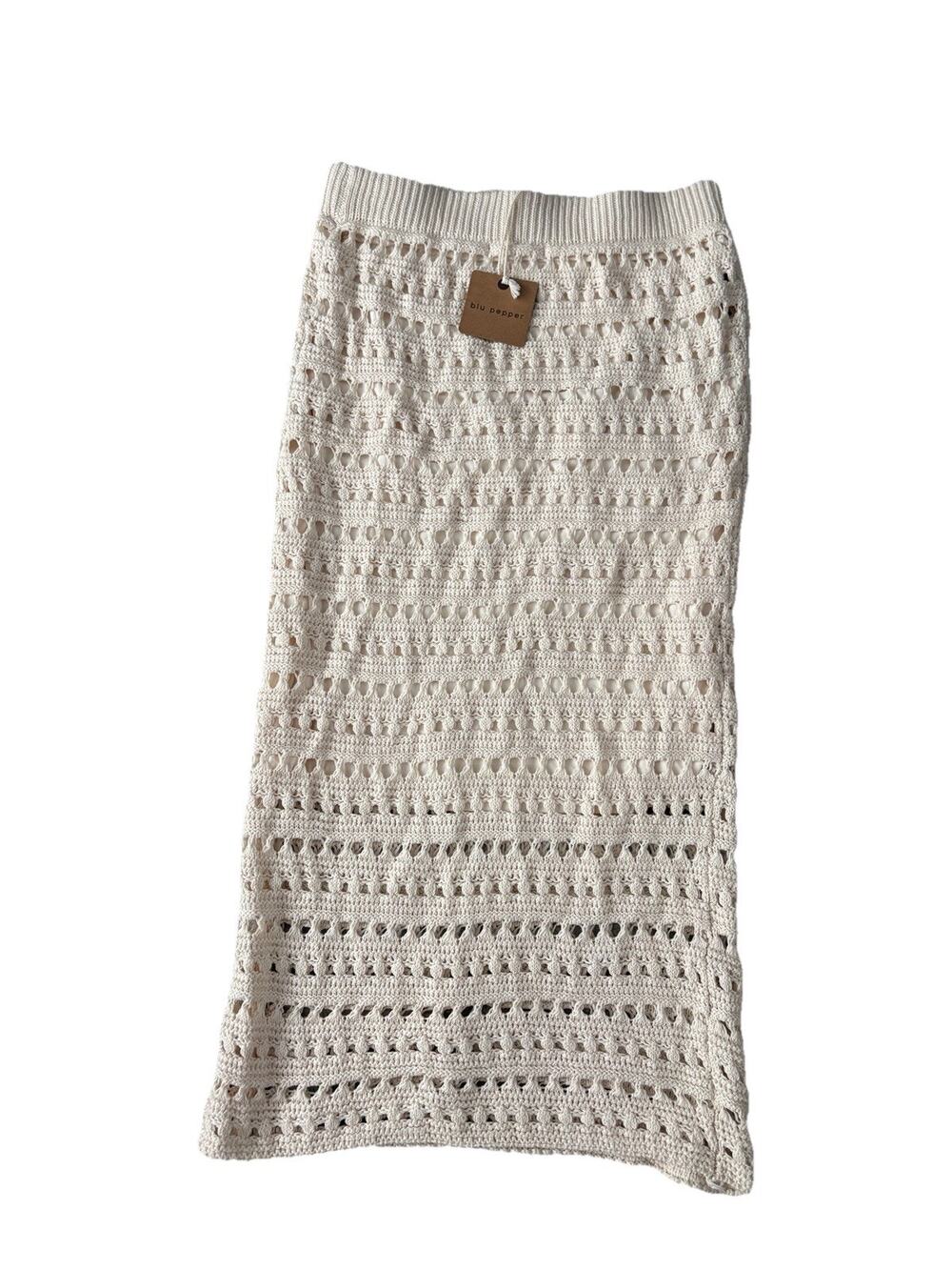BLU PEPPER Crochet Knit Pencil Skirt With Lining Size Small Beige NWT Long Boho